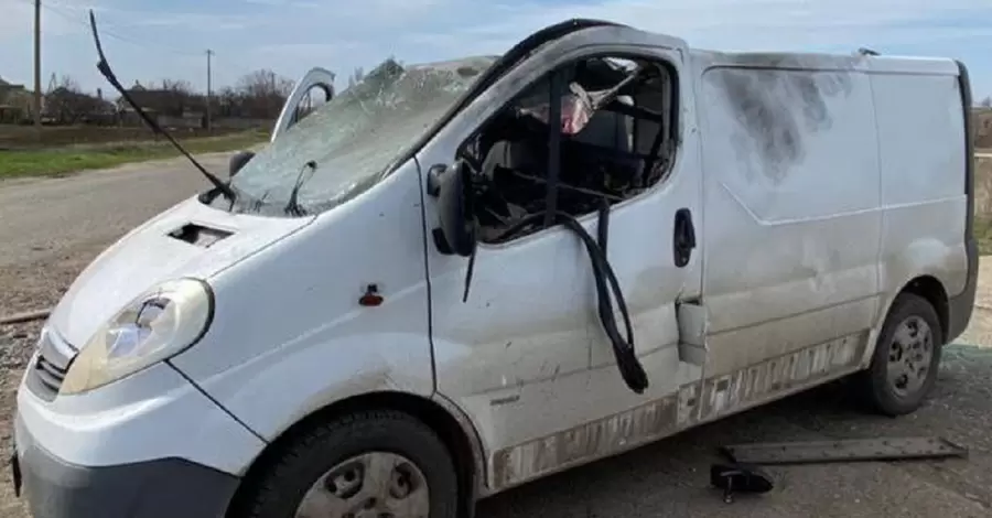 На Днепропетровщине РФ атаковала дроном автомобиль, один человек погиб, еще один ранен