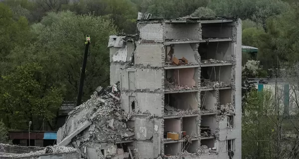 Росія завдала ракетного удару по Чернігову, загинуло щонайменше 17 людей